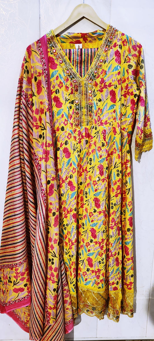 Elegant Floral Printed Cotton Suit Set with Dupatta