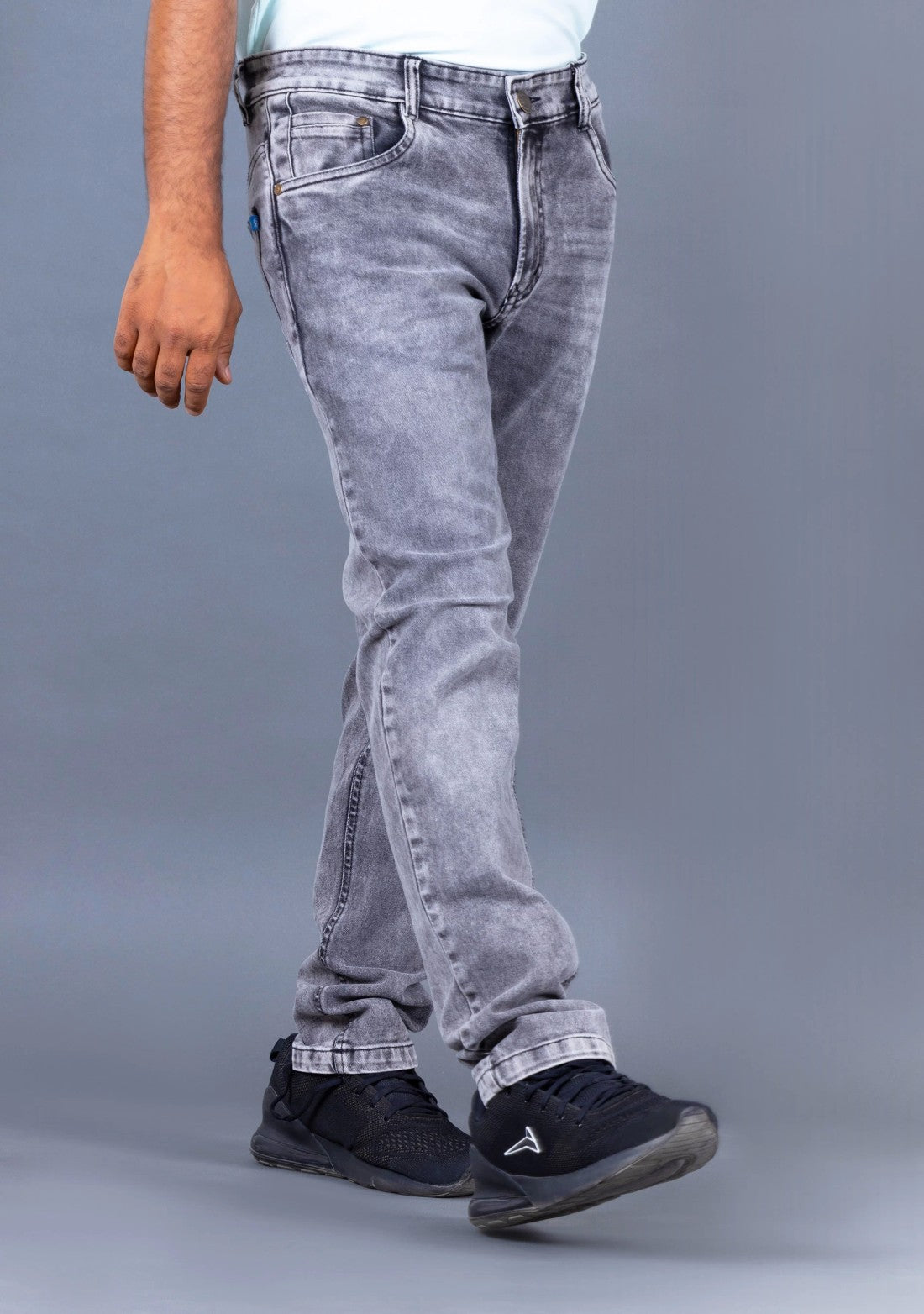 Men charcoal grey regular Fit Jeans